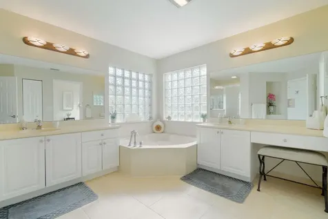 1004 Center Stone Lane Riviera Beach FL 33404