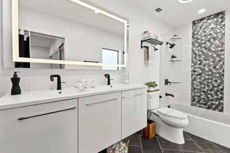 630 NE 15th Place Boynton Beach FL 33435