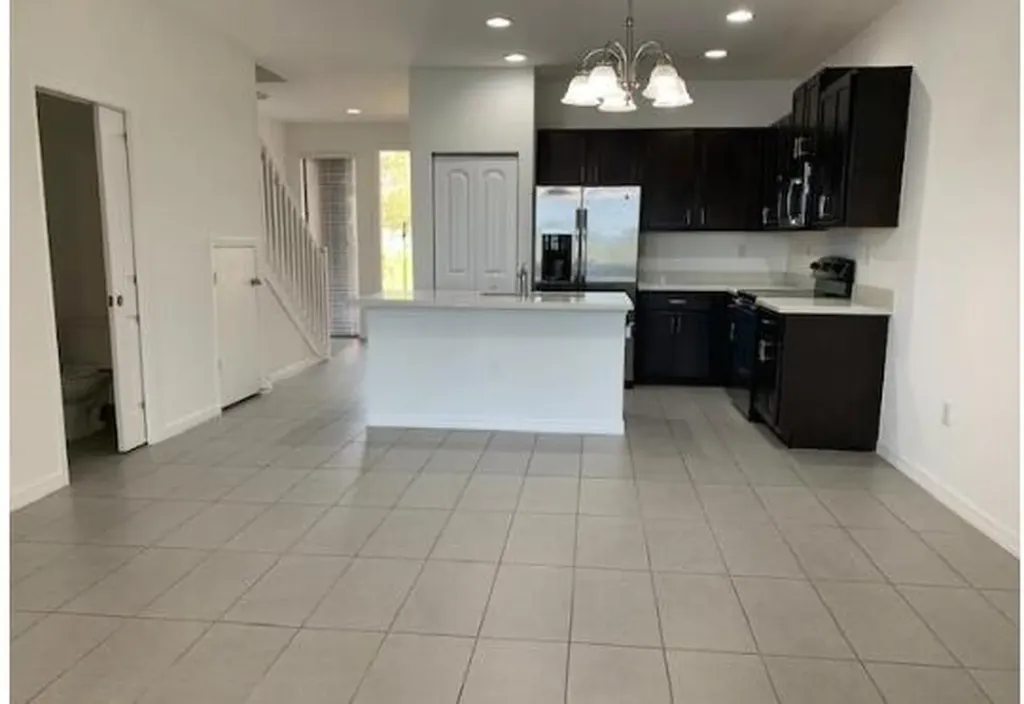 1087 NW 33rd Manor Pompano Beach FL 33064