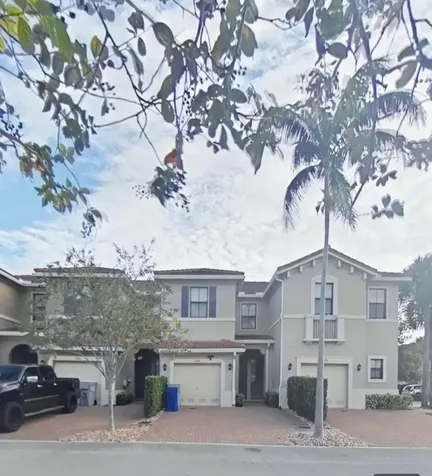 1087 NW 33rd Manor Pompano Beach FL 33064