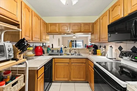 9563 W Mcnab Road Tamarac FL 33321
