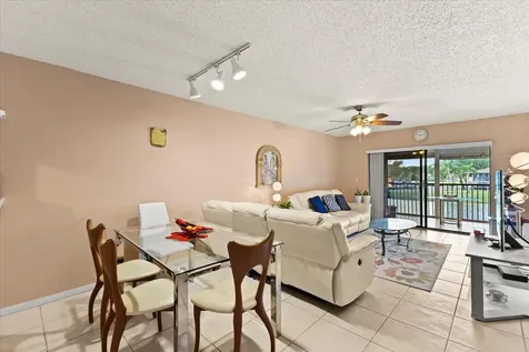 9563 W Mcnab Road Tamarac FL 33321