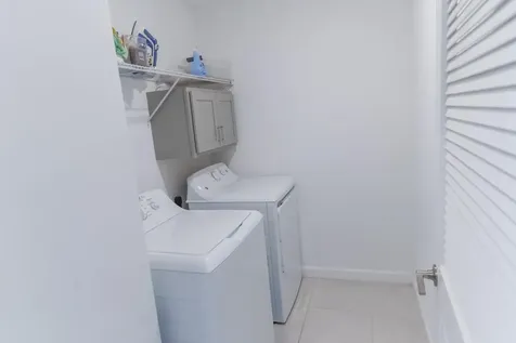 2025 Sugar Maples Drive Riviera Beach FL 33410