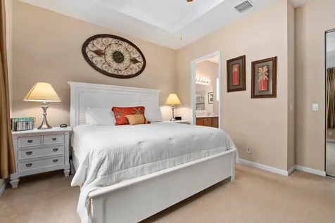 1014 Nw Leonardo Circle Port Saint Lucie FL 34986