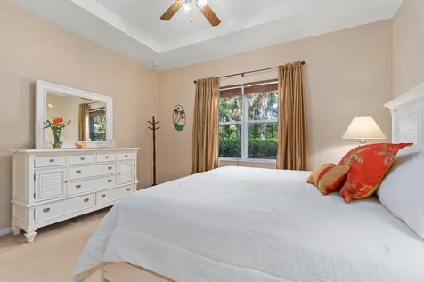 1014 Nw Leonardo Circle Port Saint Lucie FL 34986