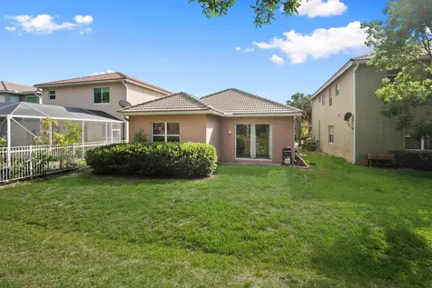 1014 Nw Leonardo Circle Port Saint Lucie FL 34986