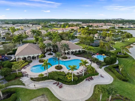 1014 Nw Leonardo Circle Port Saint Lucie FL 34986