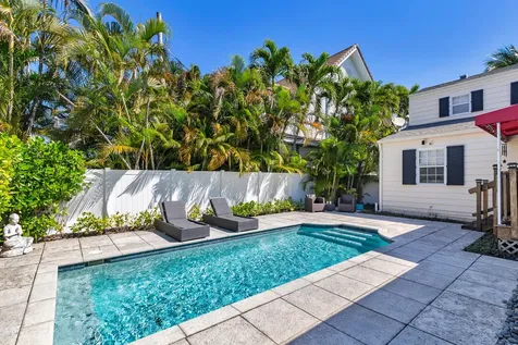 4211 Washington Road West Palm Beach FL 33405