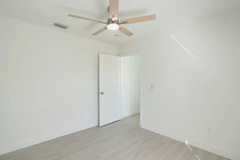 4908 Paleo Pines Circle Fort Pierce FL 34951