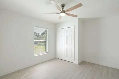 4908 Paleo Pines Circle Fort Pierce FL 34951