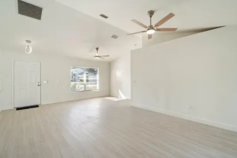 4908 Paleo Pines Circle Fort Pierce FL 34951