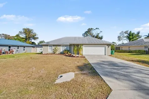 4908 Paleo Pines Circle Fort Pierce FL 34951