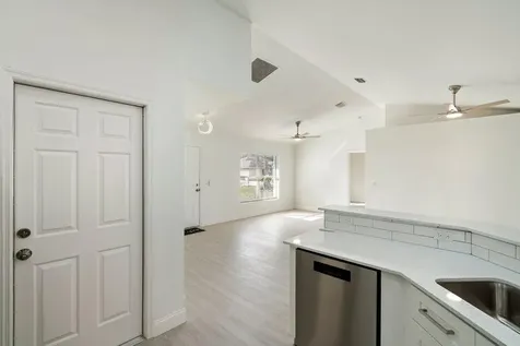 4908 Paleo Pines Circle Fort Pierce FL 34951