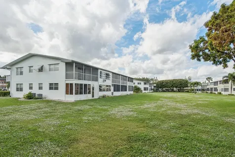 244 Camden J West Palm Beach FL 33417