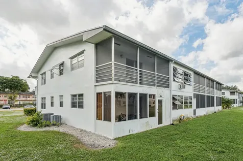244 Camden J West Palm Beach FL 33417