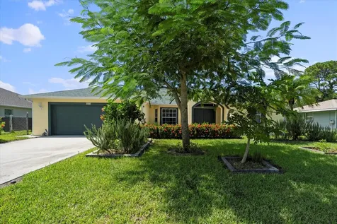 324 Ne Gladiola Avenue Port Saint Lucie FL 34983