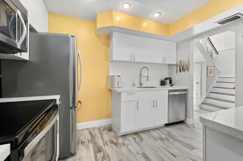 7200 Nw 2nd Avenue Boca Raton FL 33487