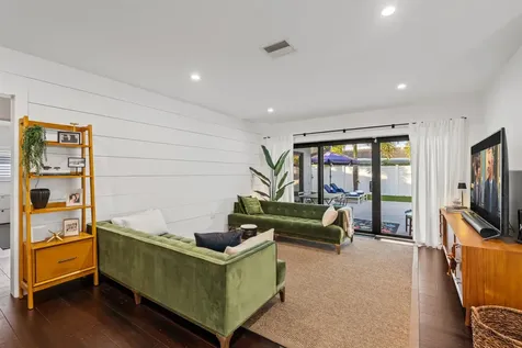 833 Nw 6th Terrace Boca Raton FL 33486