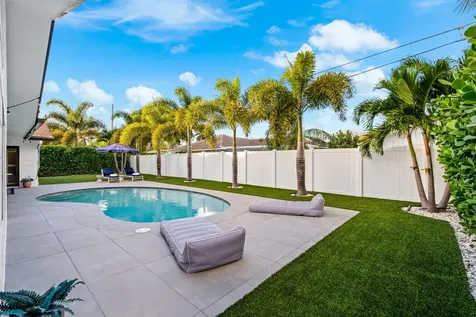 833 Nw 6th Terrace Boca Raton FL 33486