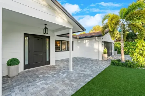 833 Nw 6th Terrace Boca Raton FL 33486