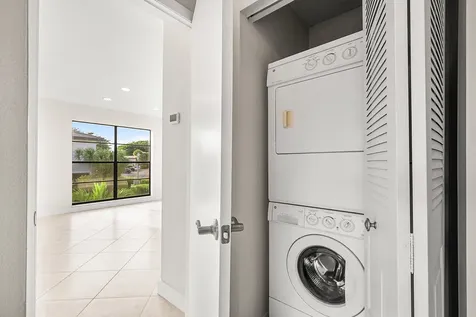13 Southport Lane Boynton Beach FL 33436