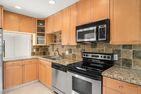 13 Southport Lane Boynton Beach FL 33436