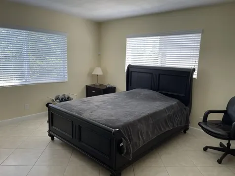300 E Royal Palm Road Boca Raton FL 33432