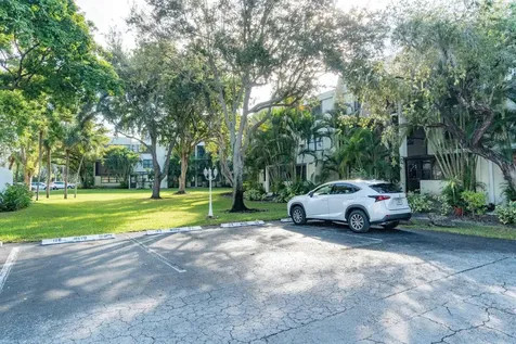 20341 Ne 30th Avenue Aventura FL 33180