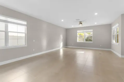 12546 Triumph Lane Palm Beach Gardens FL 33412