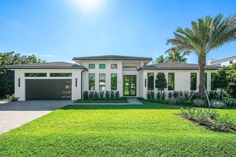 212 Nw 18th Street Delray Beach FL 33444