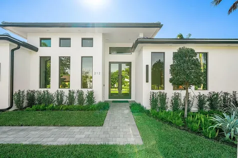 212 Nw 18th Street Delray Beach FL 33444