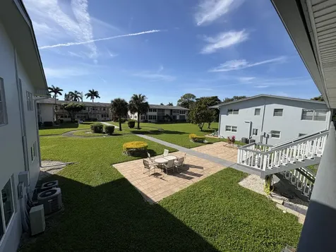 44 Waltham B West Palm Beach FL 33417