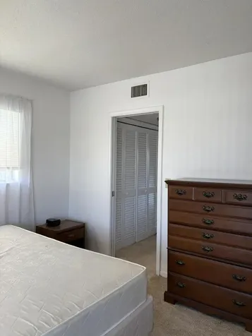 44 Waltham B West Palm Beach FL 33417