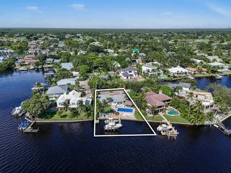 9195 Se Cove Point Street Jupiter FL 33469