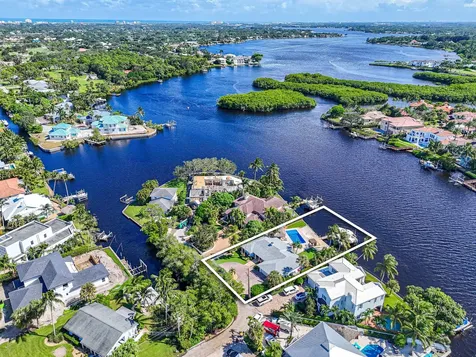 9195 Se Cove Point Street Jupiter FL 33469