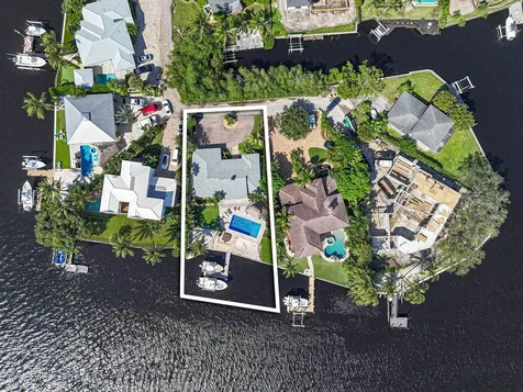 9195 Se Cove Point Street Jupiter FL 33469