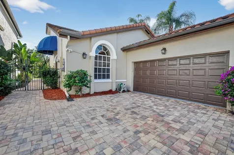 23221 Via Stel Boca Raton FL 33433