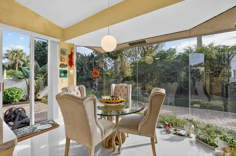 23221 Via Stel Boca Raton FL 33433