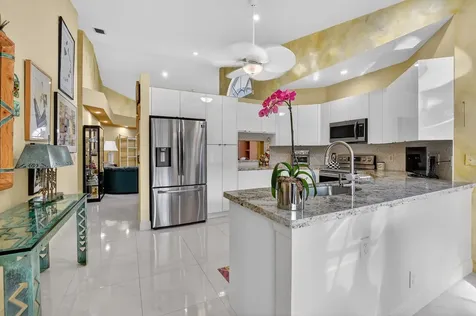 23221 Via Stel Boca Raton FL 33433