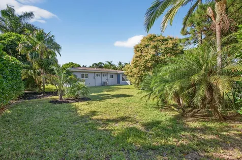 425 Sw 10th Street Pompano Beach FL 33060