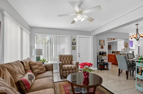 425 Sw 10th Street Pompano Beach FL 33060