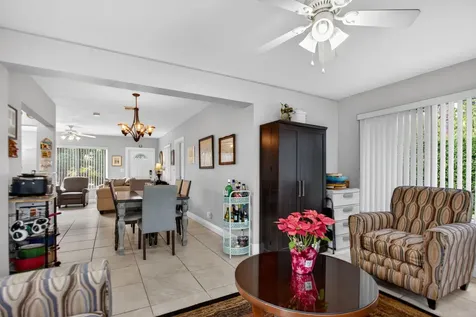 425 Sw 10th Street Pompano Beach FL 33060