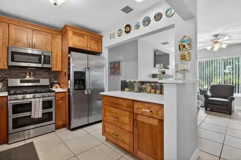 425 Sw 10th Street Pompano Beach FL 33060