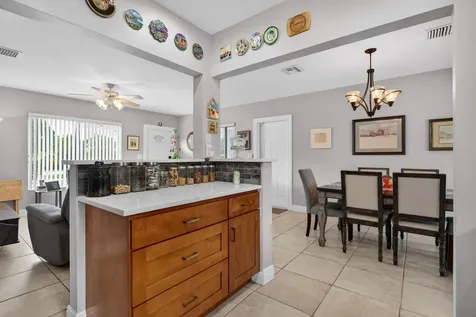 425 Sw 10th Street Pompano Beach FL 33060