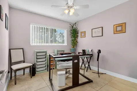 425 Sw 10th Street Pompano Beach FL 33060