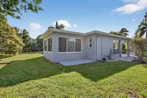 425 Sw 10th Street Pompano Beach FL 33060