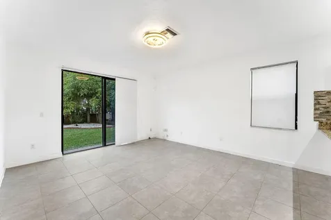 3841 E Aspen Leaf Drive Boynton Beach FL 33436