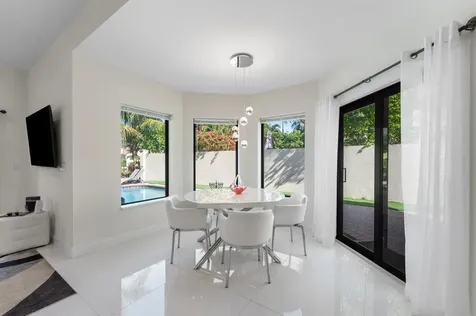 23419 Mirabella Circle Boca Raton FL 33433