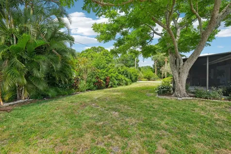 1125 36th Avenue Vero Beach FL 32960