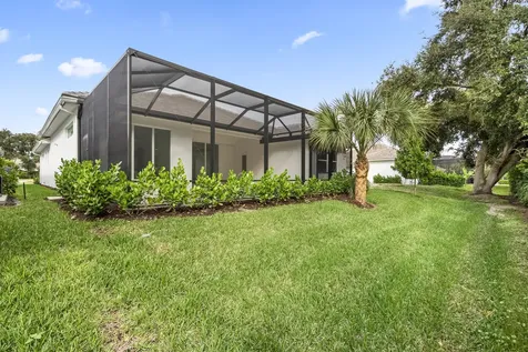 4237 Lucaya Pointe Way Vero Beach FL 32967